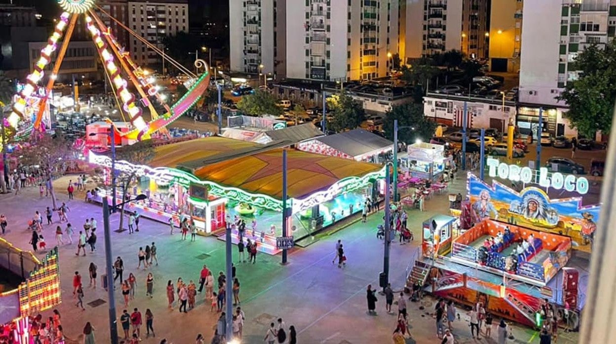 Parque de atracciones móviles en Algeciras.