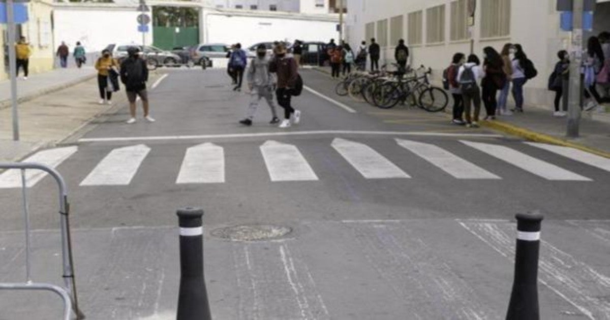 Ciudadanos acusa al Ayuntamiento de peatonalizar la calle Marianista Cubillo en contra de los vecinos