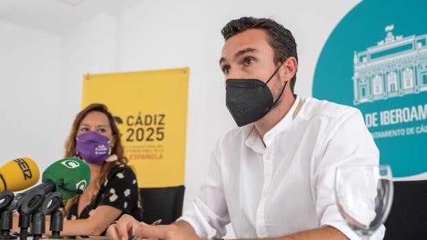 El Ayuntamiento aprueba la construcción de 16 viviendas protegidas en la calle Santiago, en Cadiz