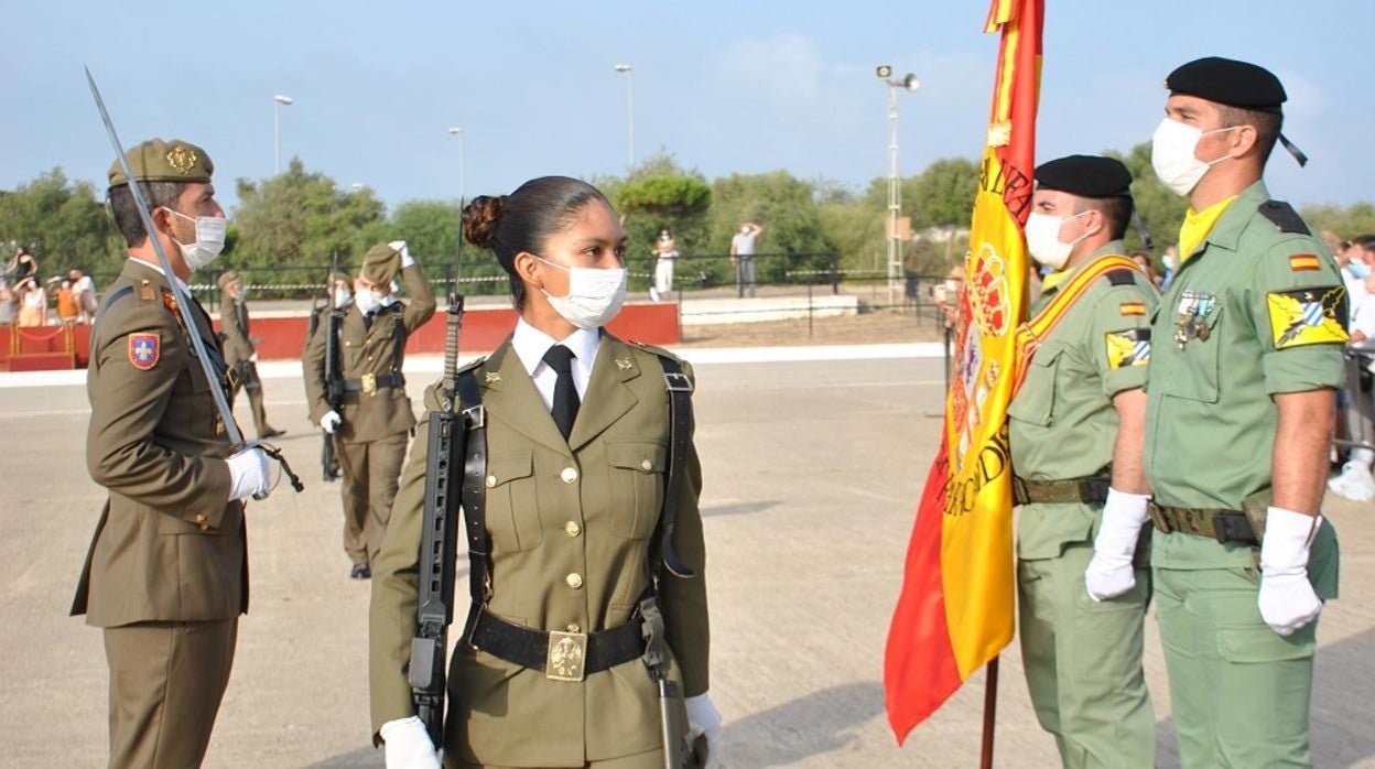 Más de 400 nuevos soldados juran bandera en Camposoto