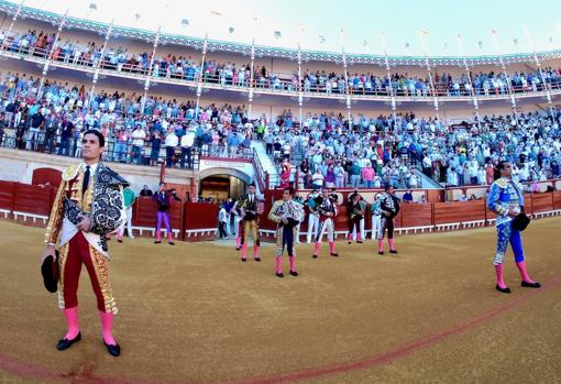 El mano a mano Manzanares-Aguado queda en tablas en El Puerto