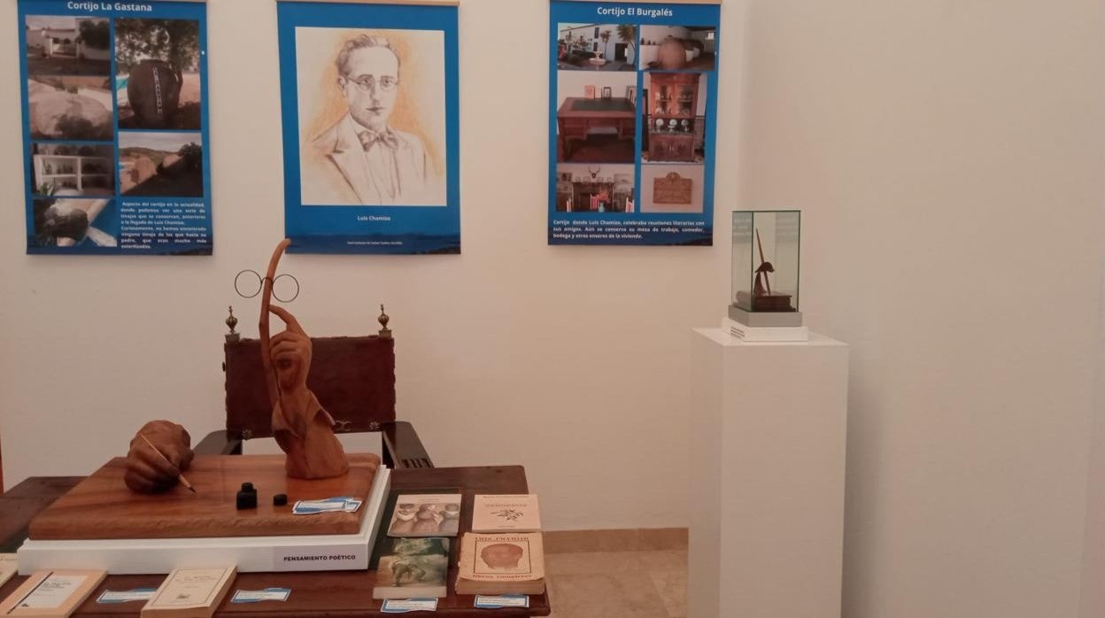 Parte de la muestra que se puede visitar en la Casa de la Cultura de Guadalcanal