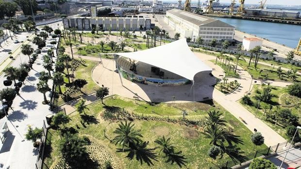 Malestar entre la plantilla de Jardines con Kichi por incumplir su promesa de municipalizar el servicio