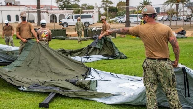 La acogida de los refugiados afganos, un ejemplo de coordinación entre la Armada americana, la española y Policía Nacional