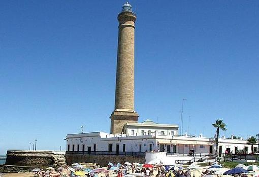 Imagen del faro de Chipiona.