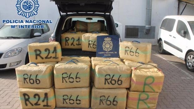 La Policía intercepta un alijo de droga en La Línea y descubre una guardería con 1.400 kilos de hachís