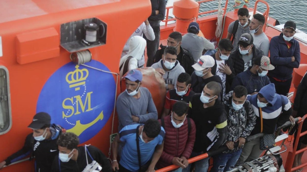 Llegada de 45 inmigrantes a las costas de Cádiz el pasado jueves