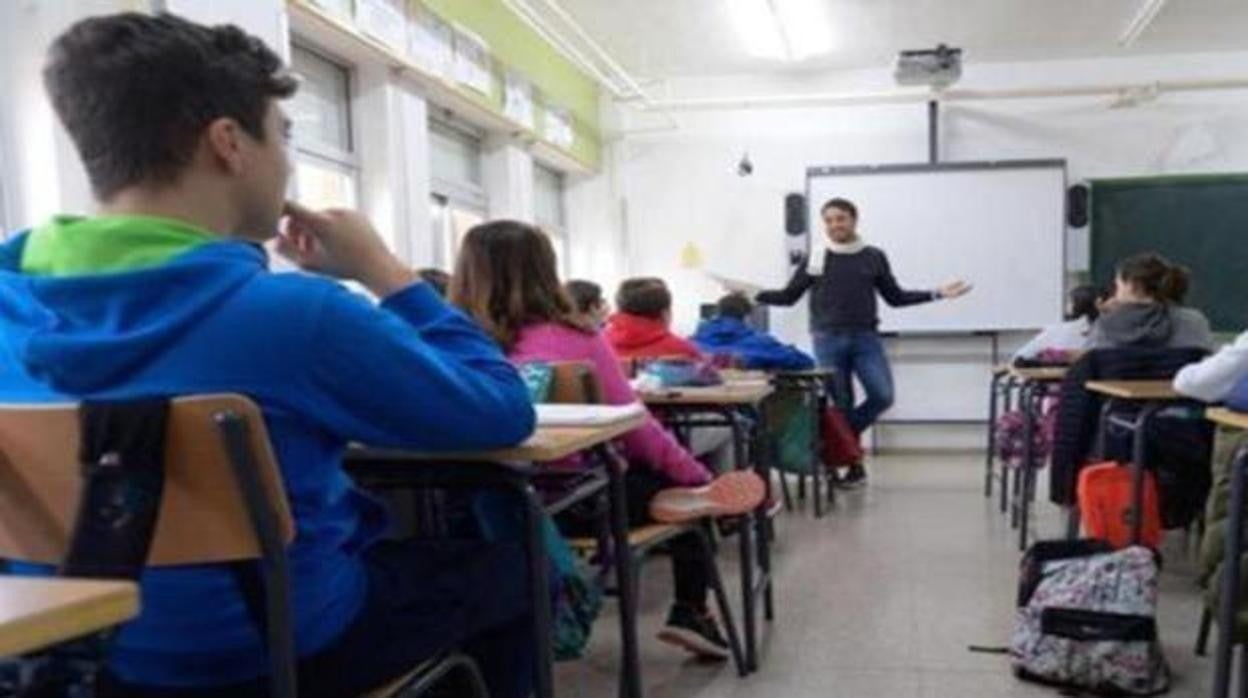 La bajada de natalidad se manifiesta en Secundaria: 5.000 alumnos menos en Cádiz