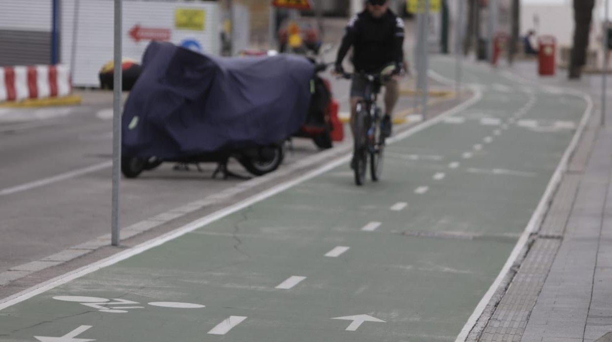 El objetivo es fomentar el uso de la bicicleta para ir al colegio.