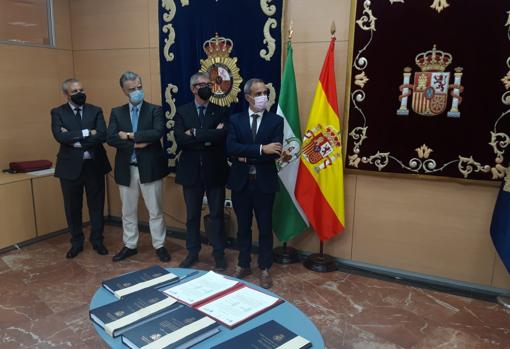 La Policía desclasifica por primera vez documentos secretos sobre el GRAPO en Cádiz y los cede a la universidad