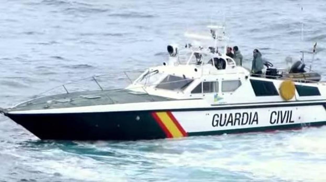 Imagen de una patrullera de la Guardia Civil.