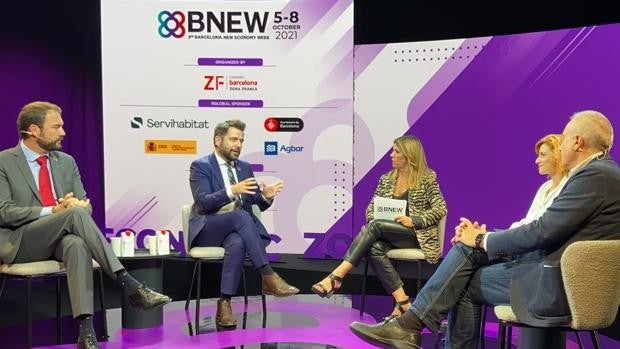 Fran González sitúa a la Zona Franca de Cádiz como foco logístico estratégico en su participación en la BNEW