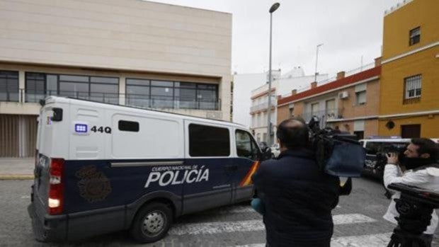 La Policía detiene por tercera vez al abusador de niñas en bazares de Dos Hermanas