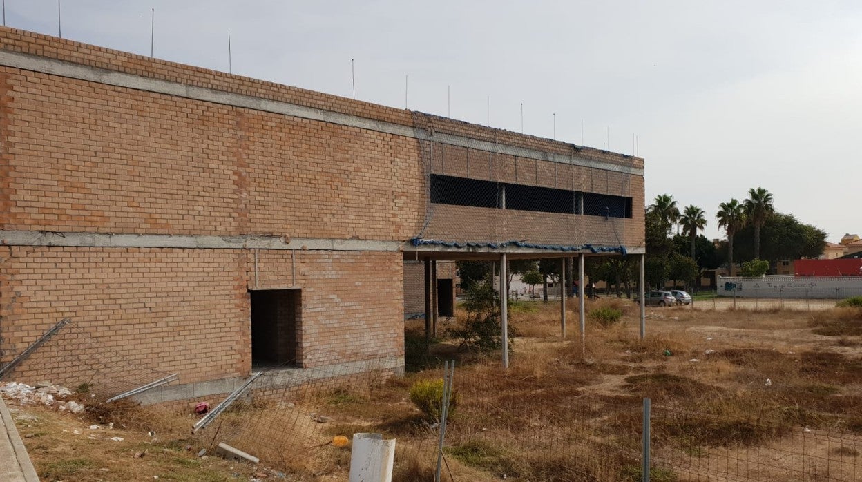 Las obras de Camposoto encadenan una década de abandono