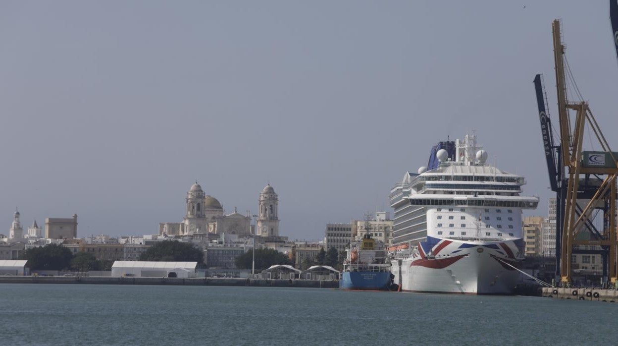 Cádiz acude al Congreso Internacional de Cruceros con la mirada puesta en el nuevo pasajero