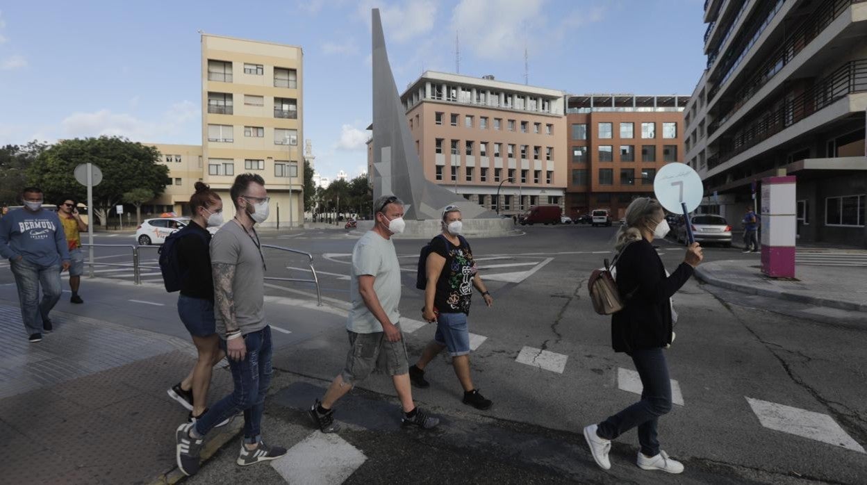 El número de viajeros y la ocupación se disparan en verano para acercar a Cádiz a los niveles precovid