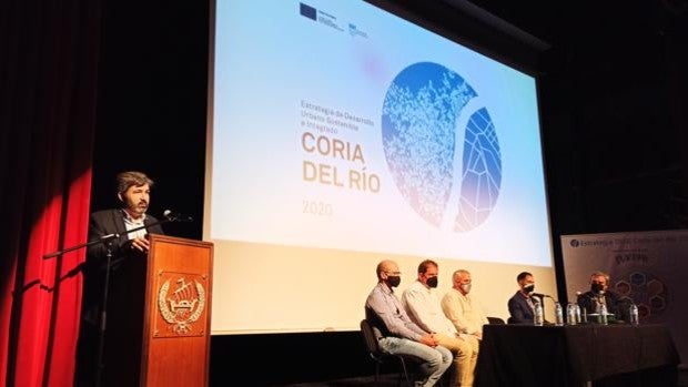 Coria del Río comienza la rehabilitación de sus cerros por cerca de 800.000 euros