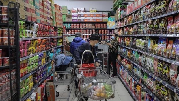 China pide a su población que haga acopio de alimentos y productos de primera necesidad