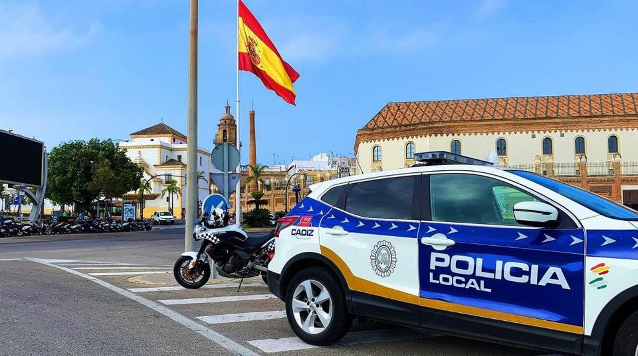 Empleo Público: 15 plazas de Policía Local en Cádiz