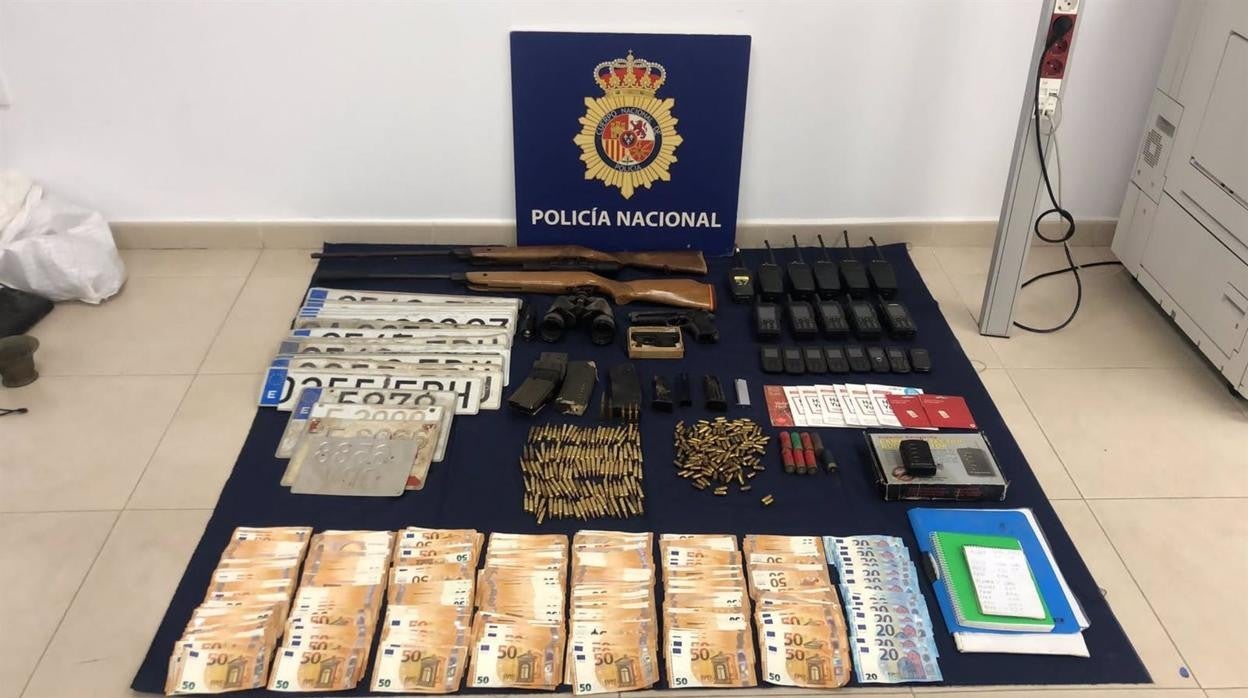 Dos detenidos en Sanlúcar tras desmantelar una nave de apoyo al narcotráfico