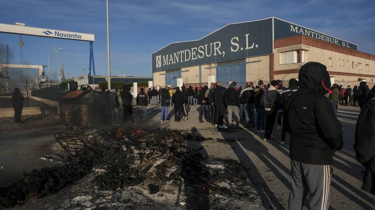 Piquetes en el astillero de Puerto Real.