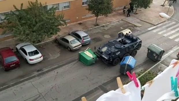 «La tanqueta es un vehículo blindado que no lleva ningún elemento de ataque a manifestantes»