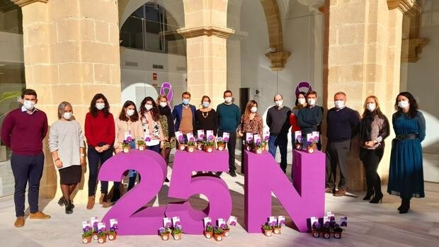 Clece Cádiz, el rostro y la voz contra la violencia de género