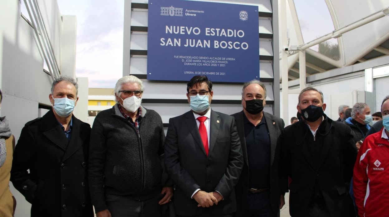 Caparrós, Curro Reyes -padre de José Antonio Reyes, el alcalde de Utrera, Pedro Borrás y Antonio Camino