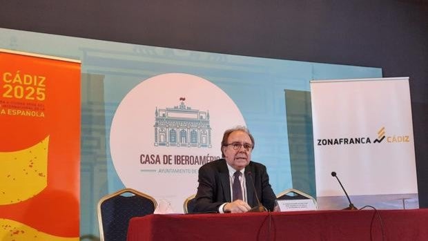 Estudiosos de la Lengua resaltan la «huella» de Cádiz en el diccionario como aval para el congreso de 2025