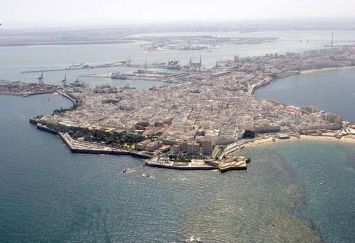 Cádiz a vista de drone