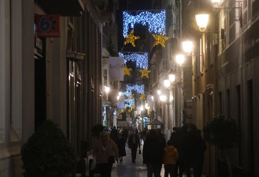 Cádiz se apaga en su Navidad más oscura y desilusionante