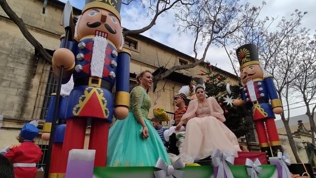 Melchor, Gaspar y Baltasar hacen soñar de nuevo a El Puerto