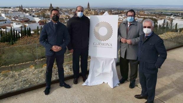 El mosaico de la medusa inspira el logotipo de la candidatura de Carmona a Patrimonio Mundial