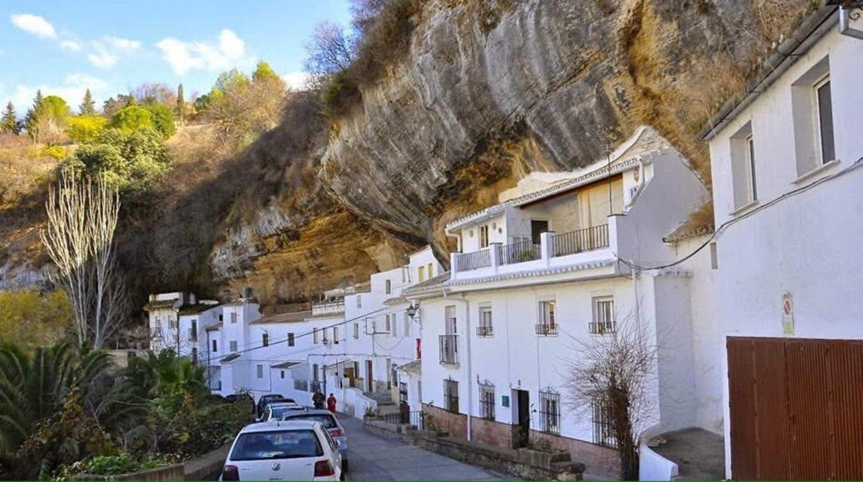 Setenil de las Bodegas es una de estas localidades.