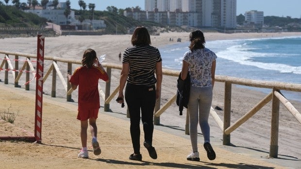 El litoral de El Puerto será transitable en 2023 gracias a una pasarela peatonal que lo conectará