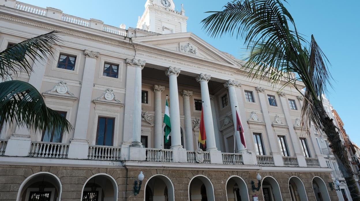 La futura Corporación del Ayuntamiento de Cádiz es toda una incógnita.