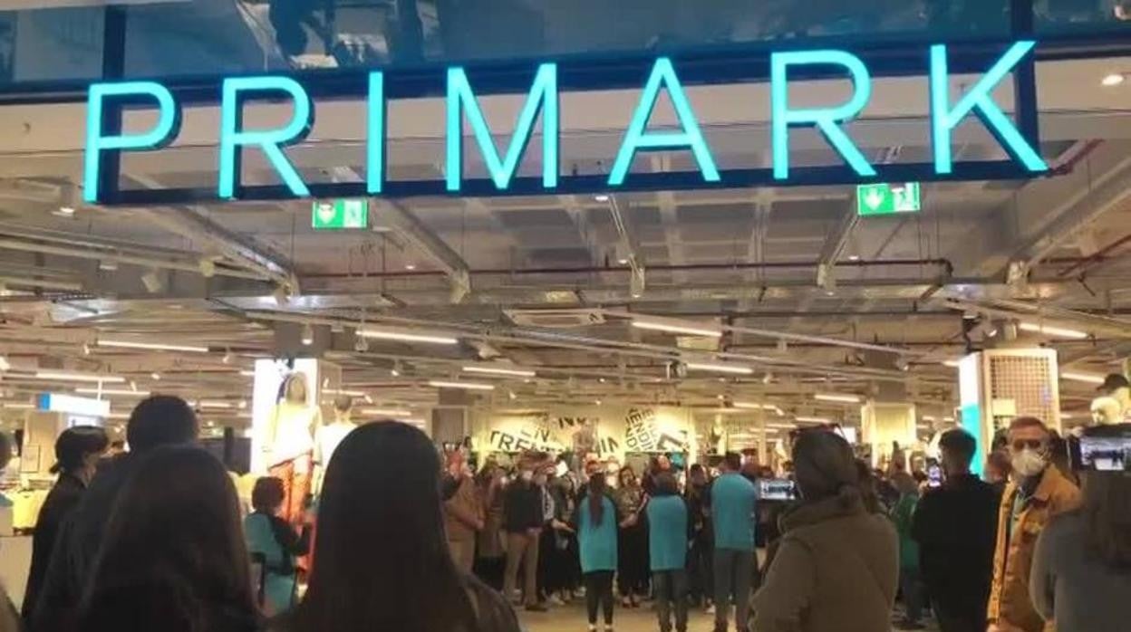 Inauguración de Primark en San Fernando (Bahía Sur)