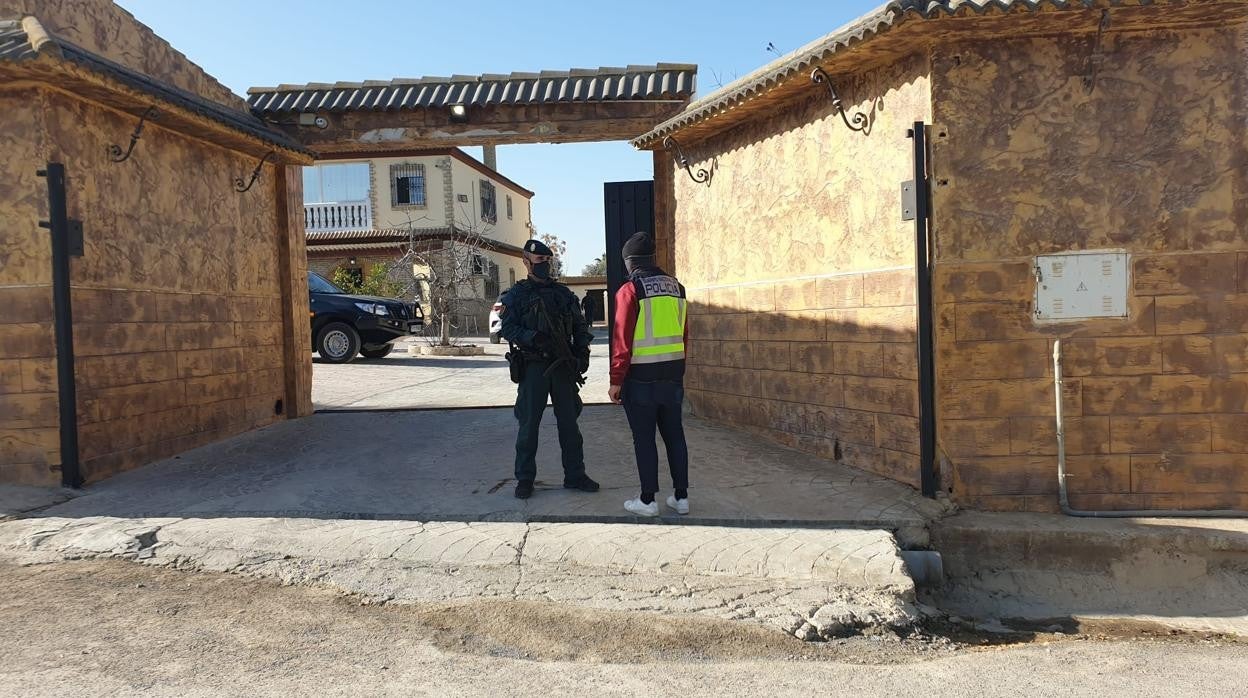 Registros y detenciones en Alcalá de los Gazules y La Línea en otro operativo contra los narcos