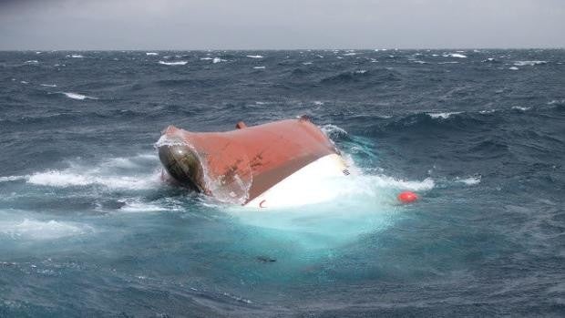 El mar vuelve a cebarse con los pescadores