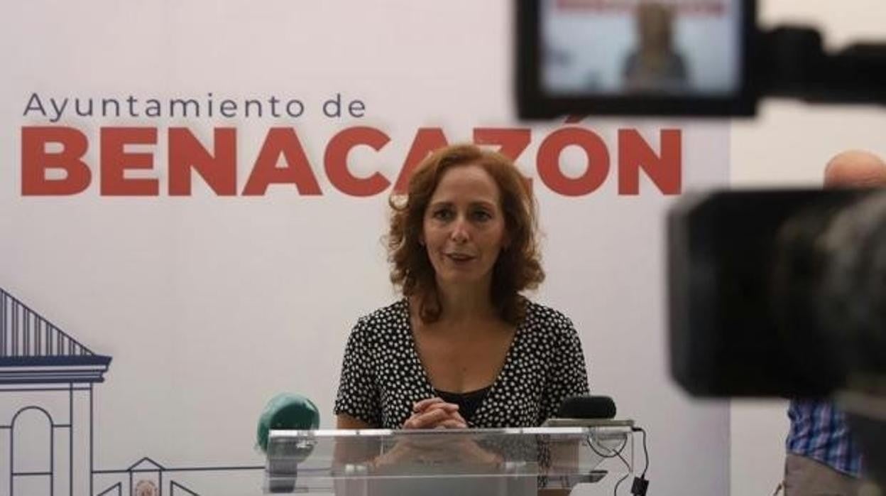 Juana María Carmona, exalcaldesa de Benacazón