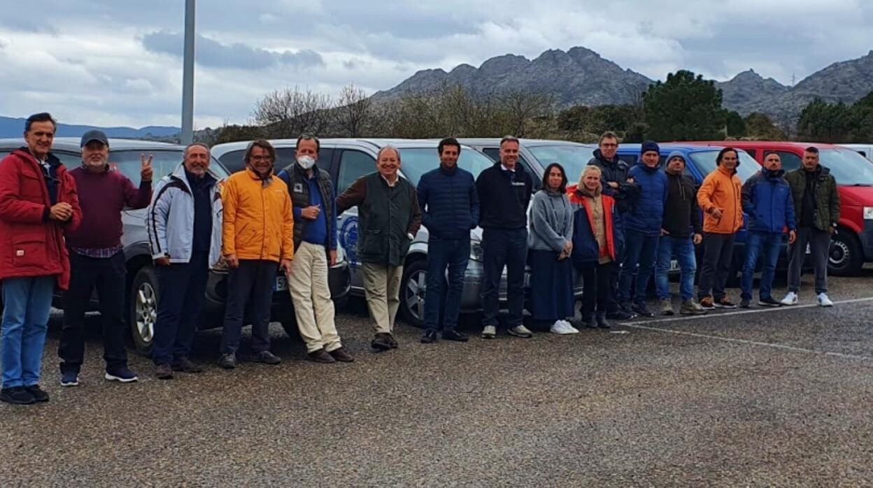 Una caravana solidaria de El Puerto da una segunda vida a m s de