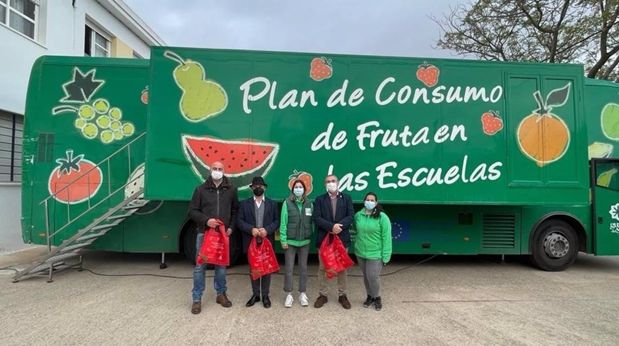 Un total de 302 centros educativos de Cádiz se beneficiarán del Plan Escolar de Consumo de Fruta