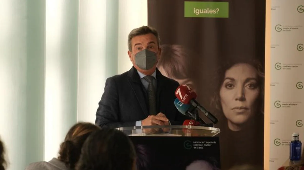 Eduardo González Mazo deja la presidencia de la Asociación Española Contra el Cáncer de Cádiz