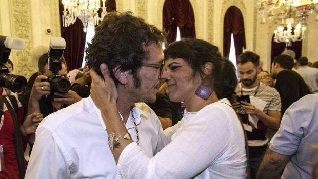 La unidad de la izquierda rebrota pero deja fuera a Teresa y Kichi