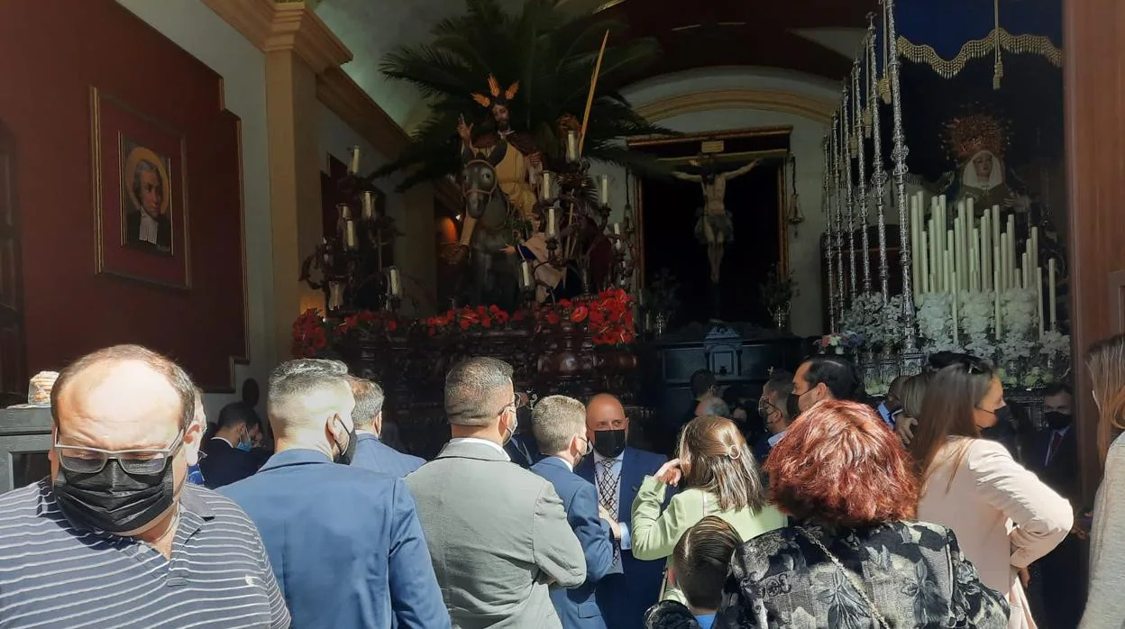 Cristo Rey fue la primera hermandad en salir en Chiclana en esta Semana Santa