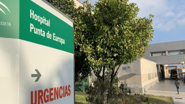 Amenaza con arma blanca a un profesional del hospital de Algeciras