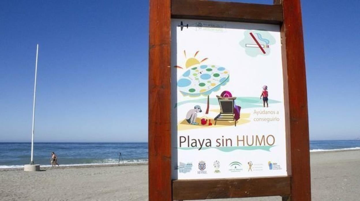 Nofumadores.org pide que las cuatro playas de Cádiz sean libres de humo en su totalidad.