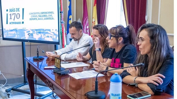 La programación del verano en Cádiz al detalle: teatro, flamenco, música, talleres, exposiciones, cine y mucho más