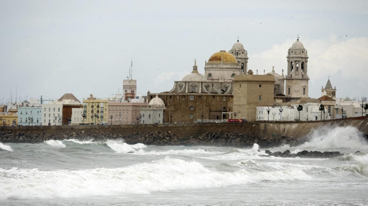 Cádiz sufrió un tsunami a mediados del siglo XVIII.