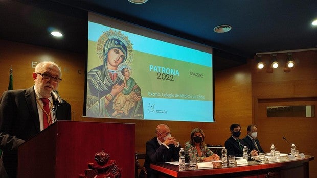 El Colegio de Médicos de Cádiz celebra la patrona de la profesión, la Virgen del Perpetuo Socorro